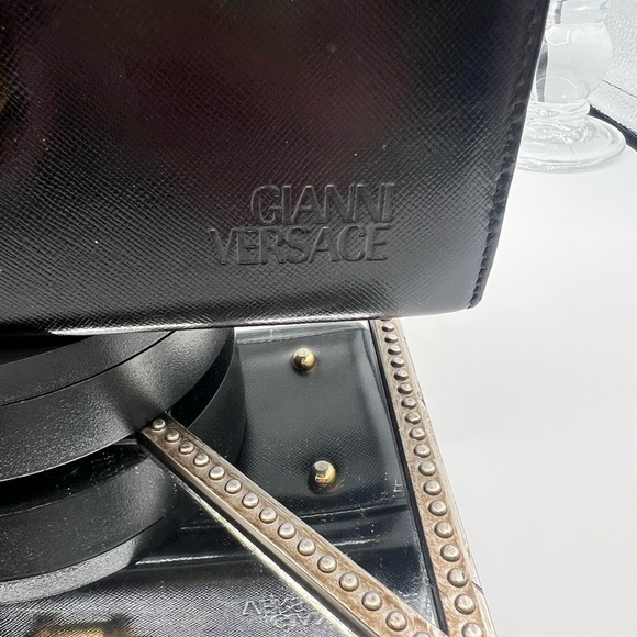 Authentic Gianni Versace Medusa Vanity Bag - Picture 4 of 14